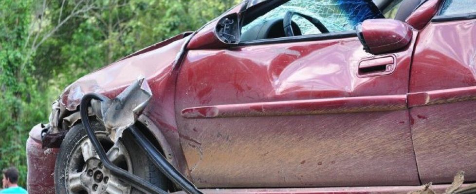 3 Easy Ways to Reduce the Risk of a Car Crash