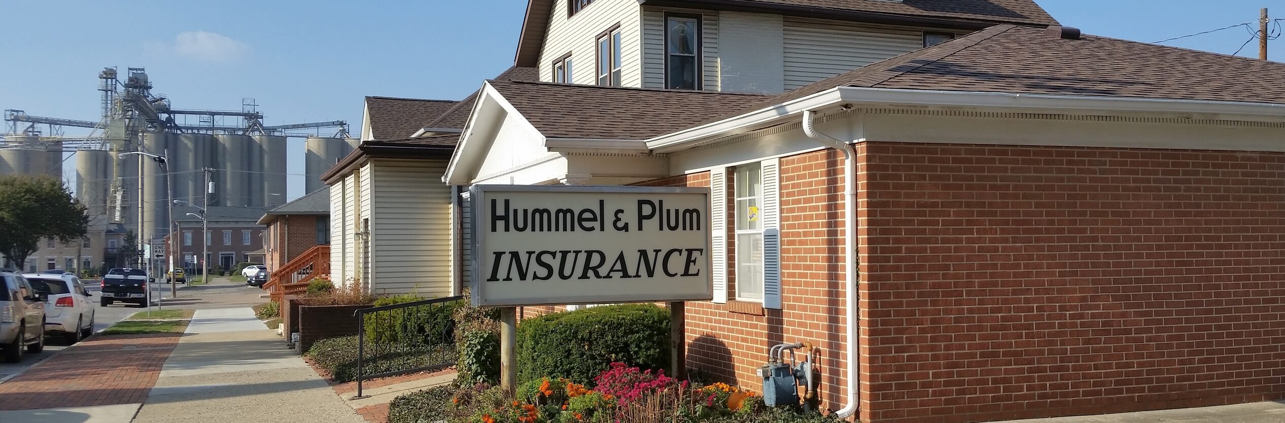 Hummel and Plum, ca 2016
